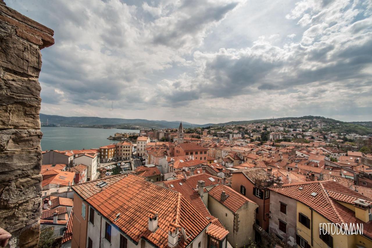 Castello Di Muggia Múggia Exterior foto